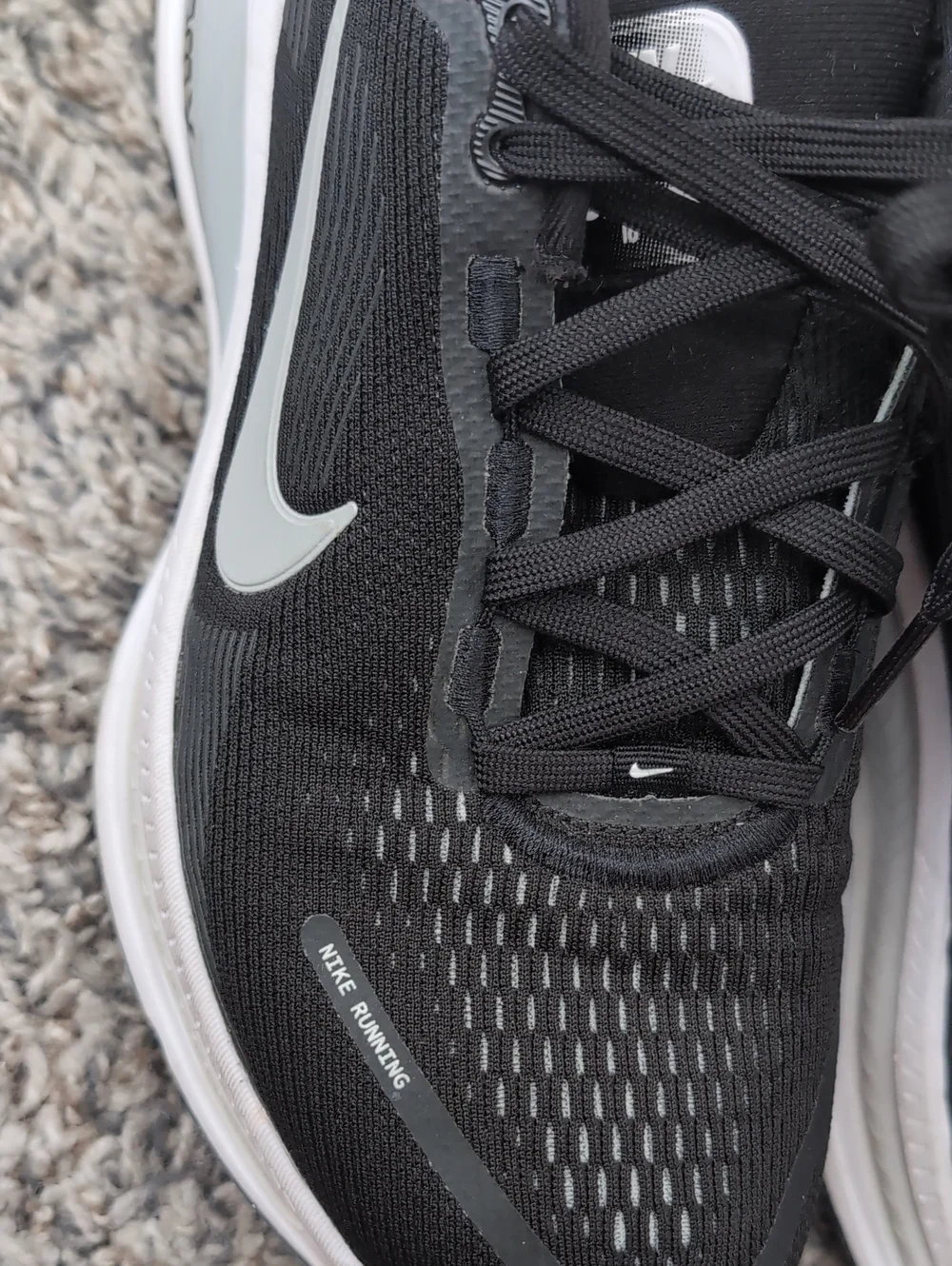 Nike Women's Black and White Running Shoes